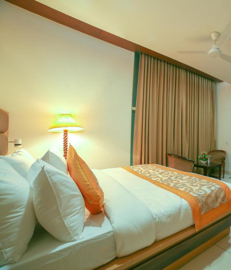 Hotel Grand Regency By Jmd Group Near Delhi Igi Airport New Delhi Exterior photo